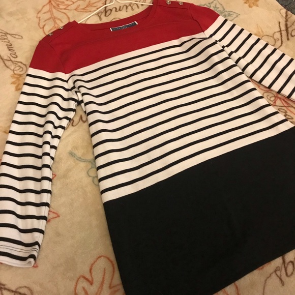 Brand new shirt - Picture 2 of 3